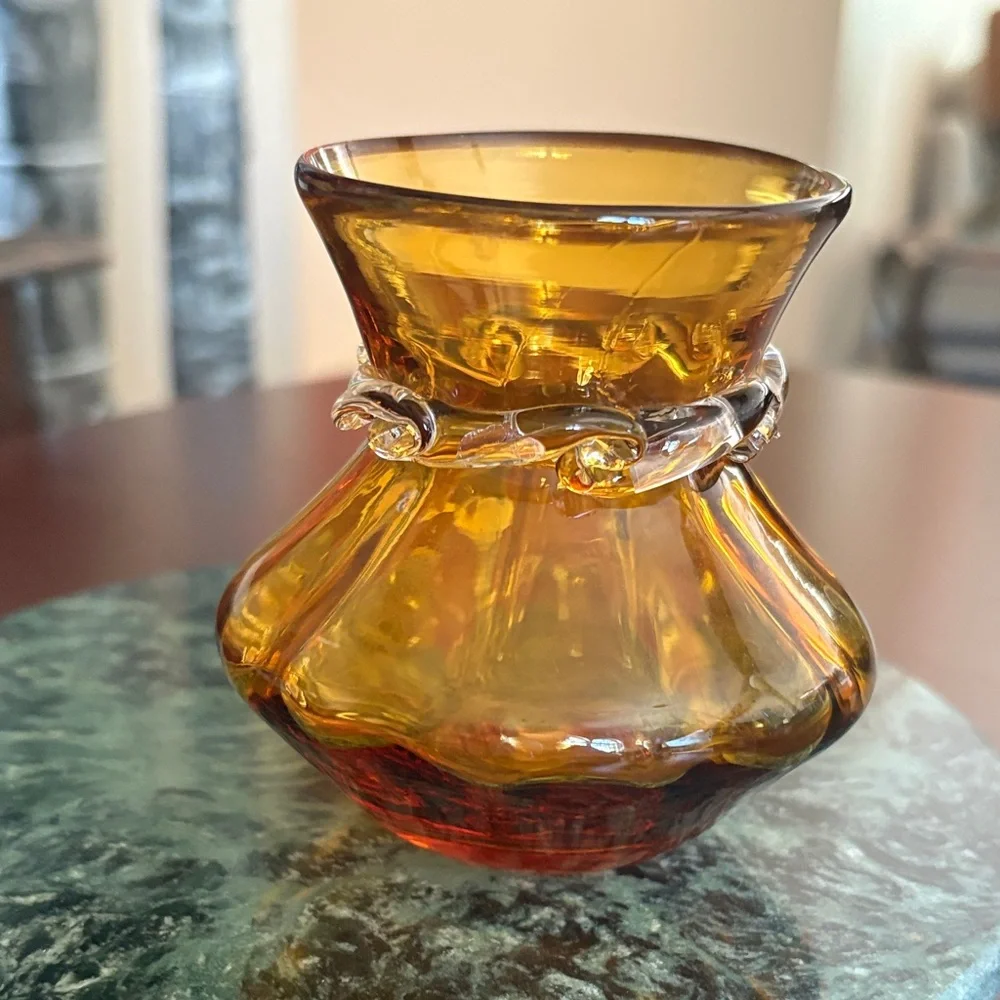 /Vintage Pilgrim Glass hand blown glass mini vase yellow/amber